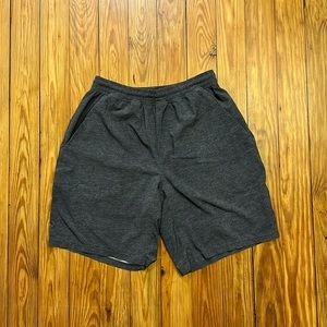 lulu Pace Breaker 7” M, linerless shorts